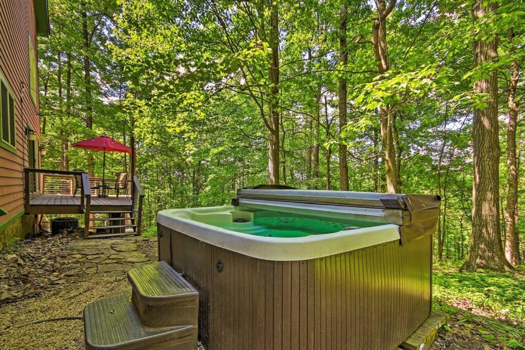 Bear'S Eye View - Mountain Retreat W/ Hot Tub! Villa Acme ภายนอก รูปภาพ
